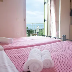  Holiday home Kalogris