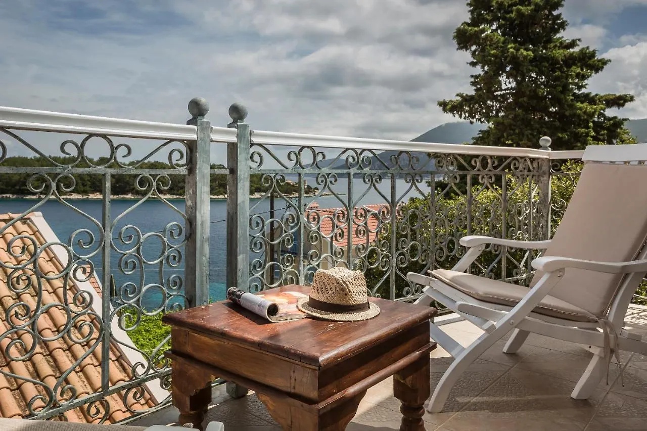 Faros Suites (Adults Only) Fiskardo Apartment